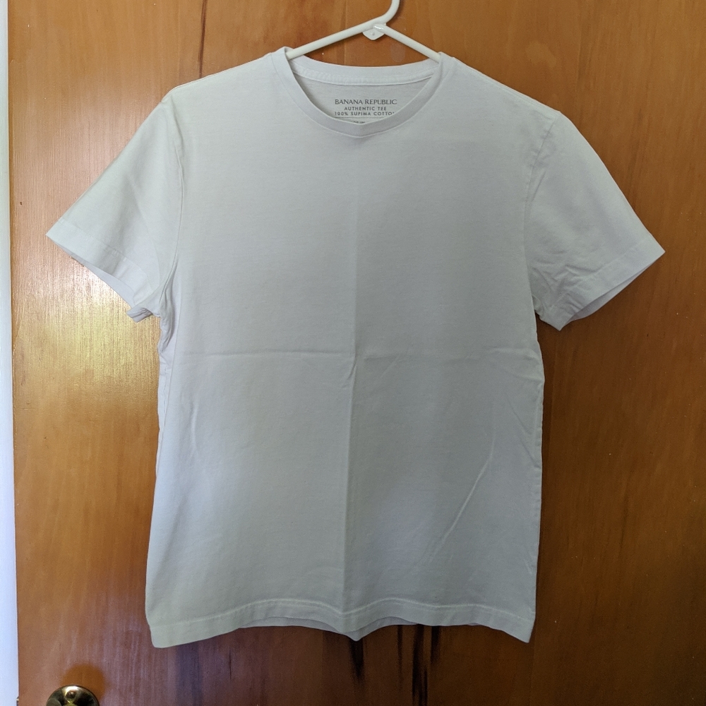 ‼️5/$20: ✨Banana Republic ✨ basic Tshirt